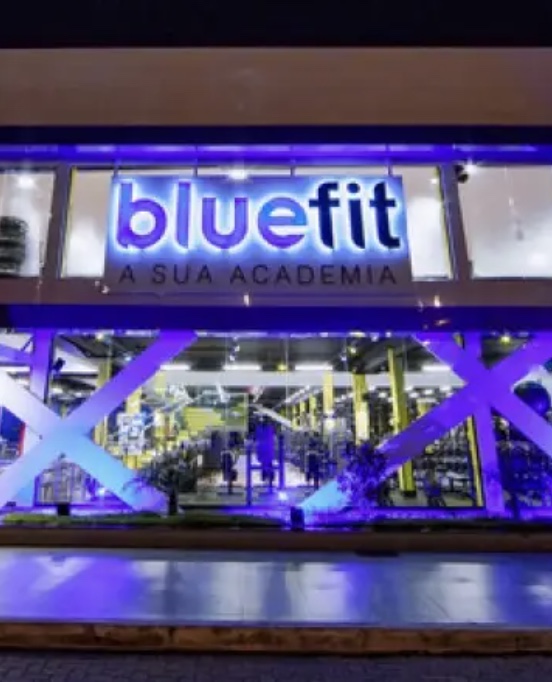 BlueFit · fachada da academia