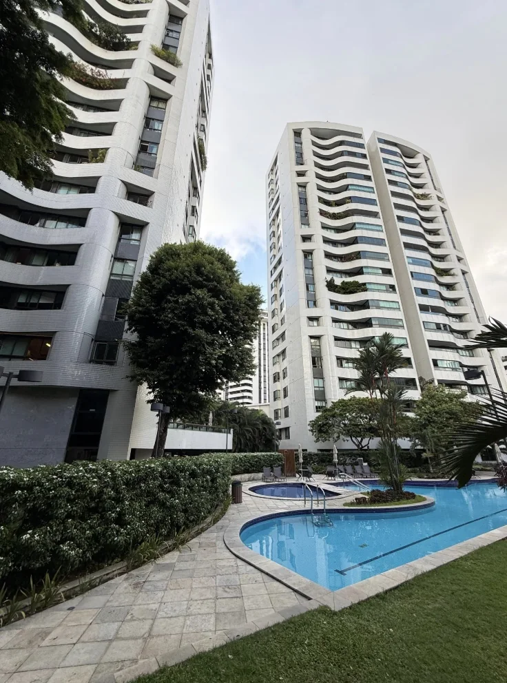 Cond. Jardins Christina · torres residenciais